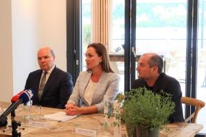 Priljubljena plaža v Strunjanu pričakuje kopalce v prenovljeni podobi 2